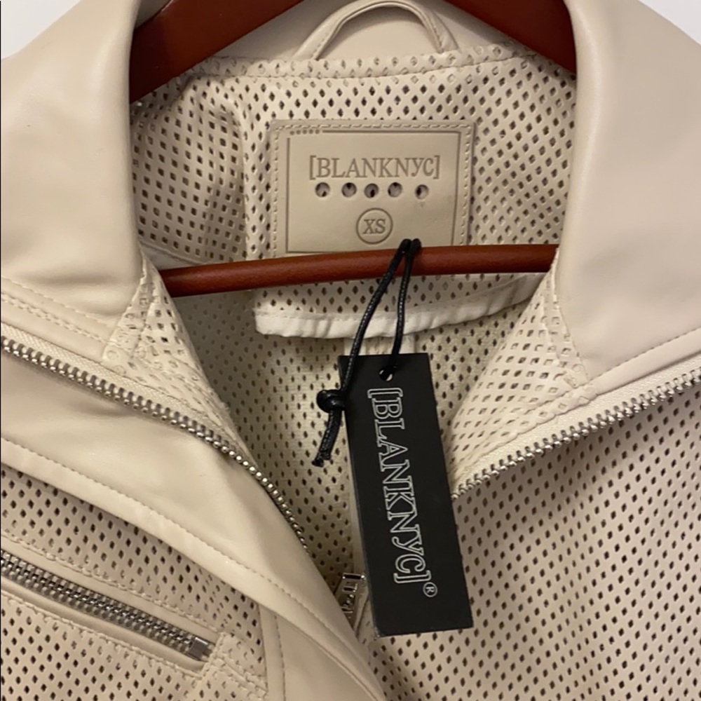 BlankNYC Perforated Faux Leather Moto Jacket XS - Picture 3 of 8